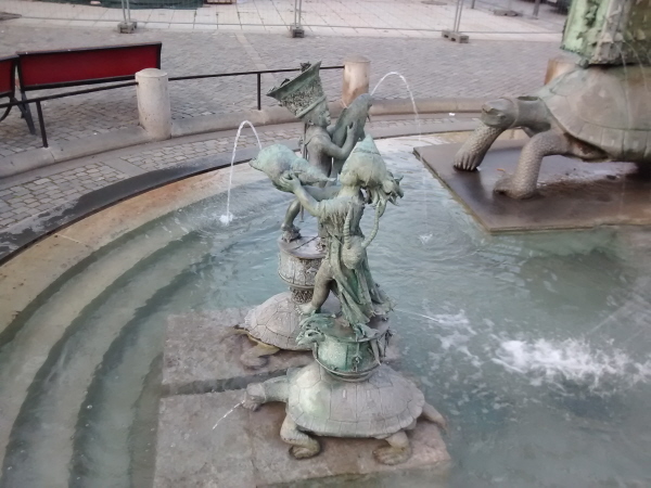 Figure in Arion fountain figures